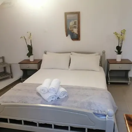 Guest house Anchor Yalos - Double Bed 4